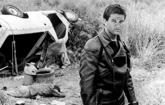 Mad_Max-Jeremy_Renner-3