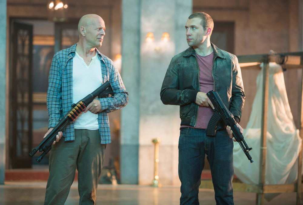 a_good_day_to_die_hard-16-bruce_willis-jai_courtney