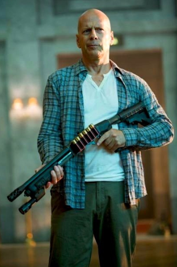 a_good_day_to_die_hard-26-bruce_willis