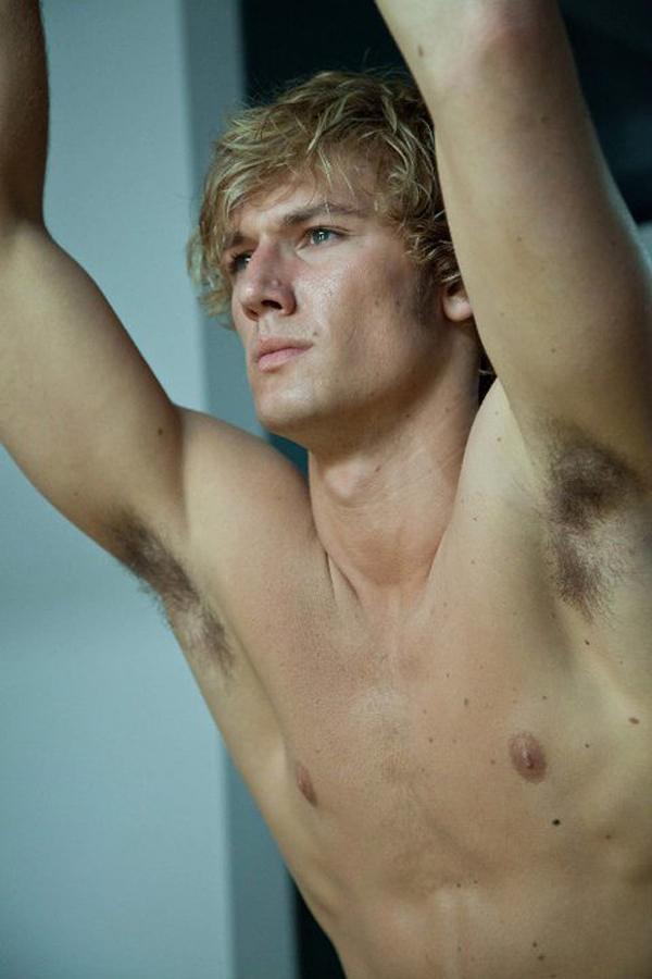 alex_pettyfer-endless_love-7