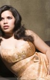 america_ferrera-the_dry_land-10