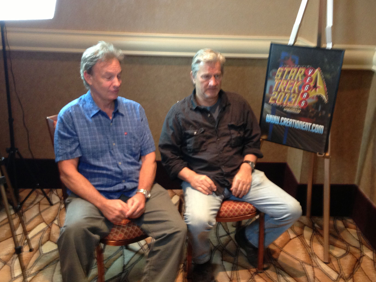 gary_graham_and_eric_pierpoint_interview_at_12th_annual_star_trek_convention_in_las_vegas-2
