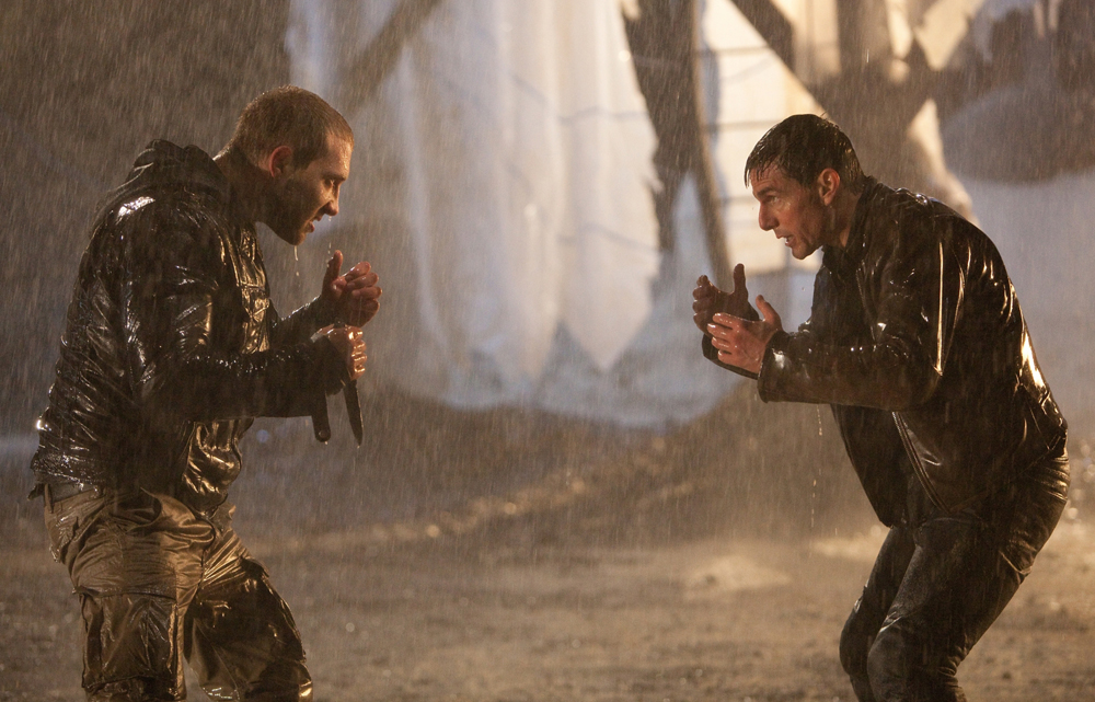 jack_reacher-9-tom_cruise-jai_courtney