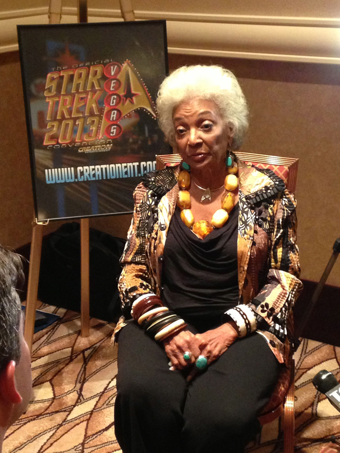 nichelle_nichols-interview_at_12th_annual_star_trek_convention_in_las_vegas-1