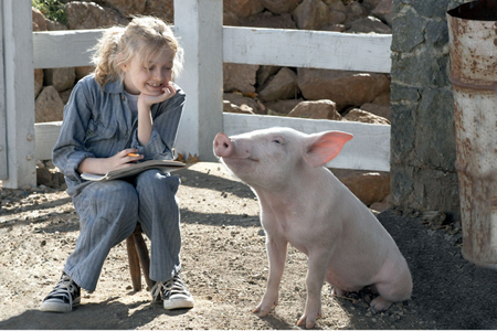 Charlottes_Web-4-Dakota_Fanning