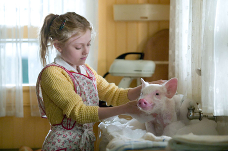 Charlottes_Web-9-Dakota_Fanning