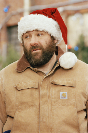 SurvivingChristmas8-300