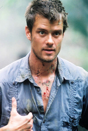 Touristas-4-Josh_Duhamel