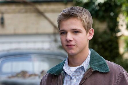 nancy_drew_005_max_thieriot