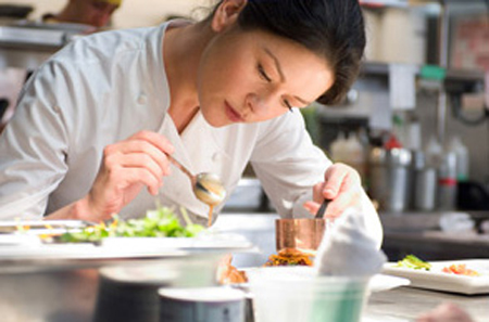 no_reservations_001_catherine_zeta-jones